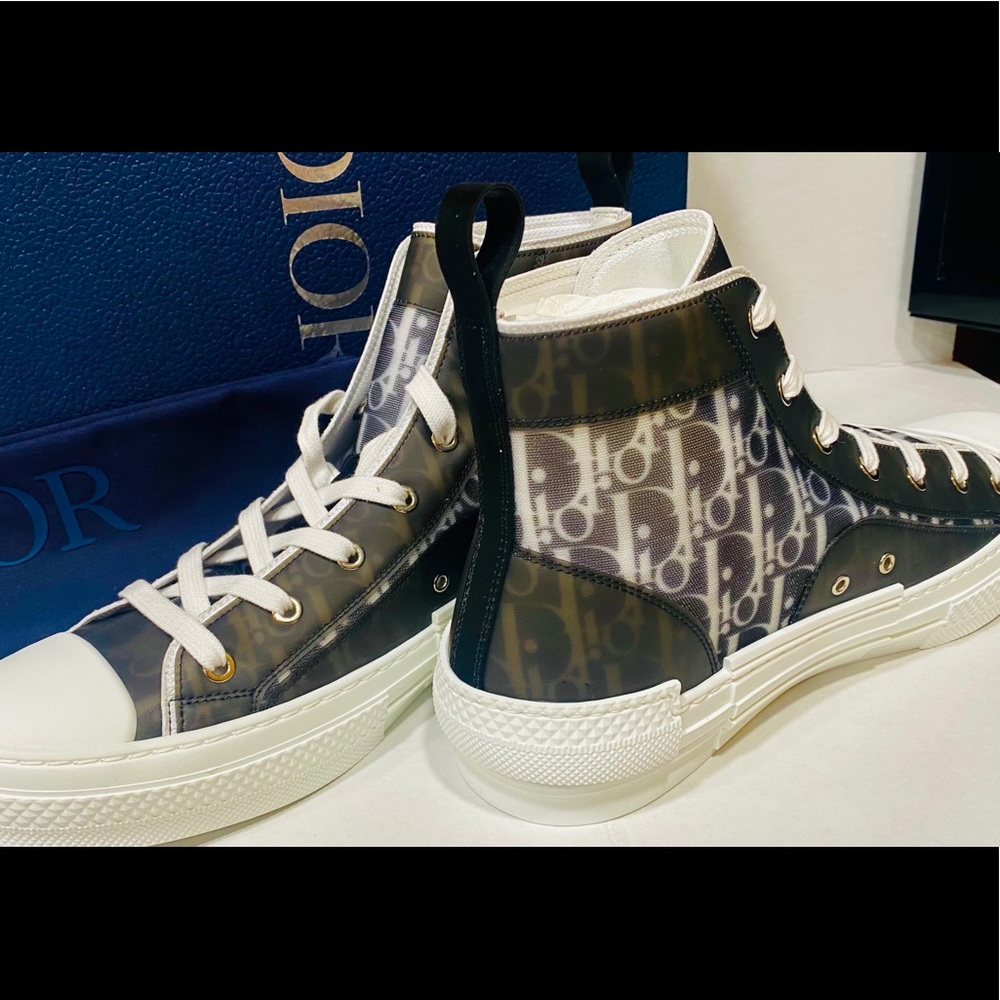 Dior B23 HIGH-TOP
White/Black Dior Oblique Canvas - Picture 3 of 11